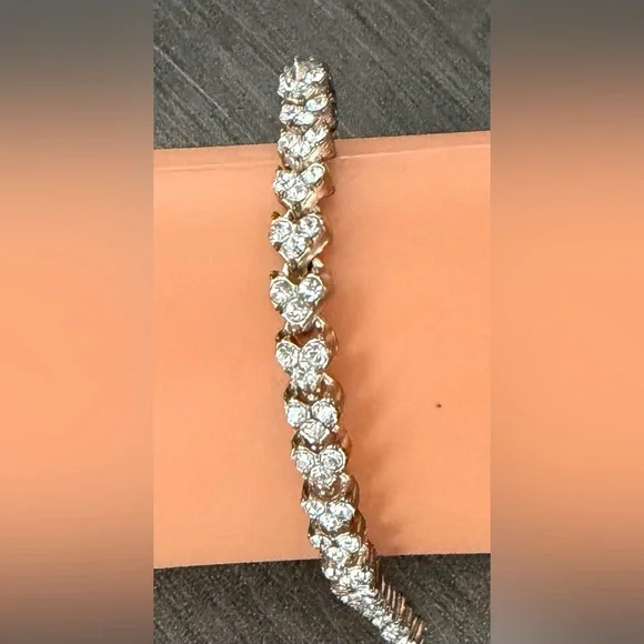 Dazzling Vintage Bracelet with Rhinestone Accents - Picture 5 of 7